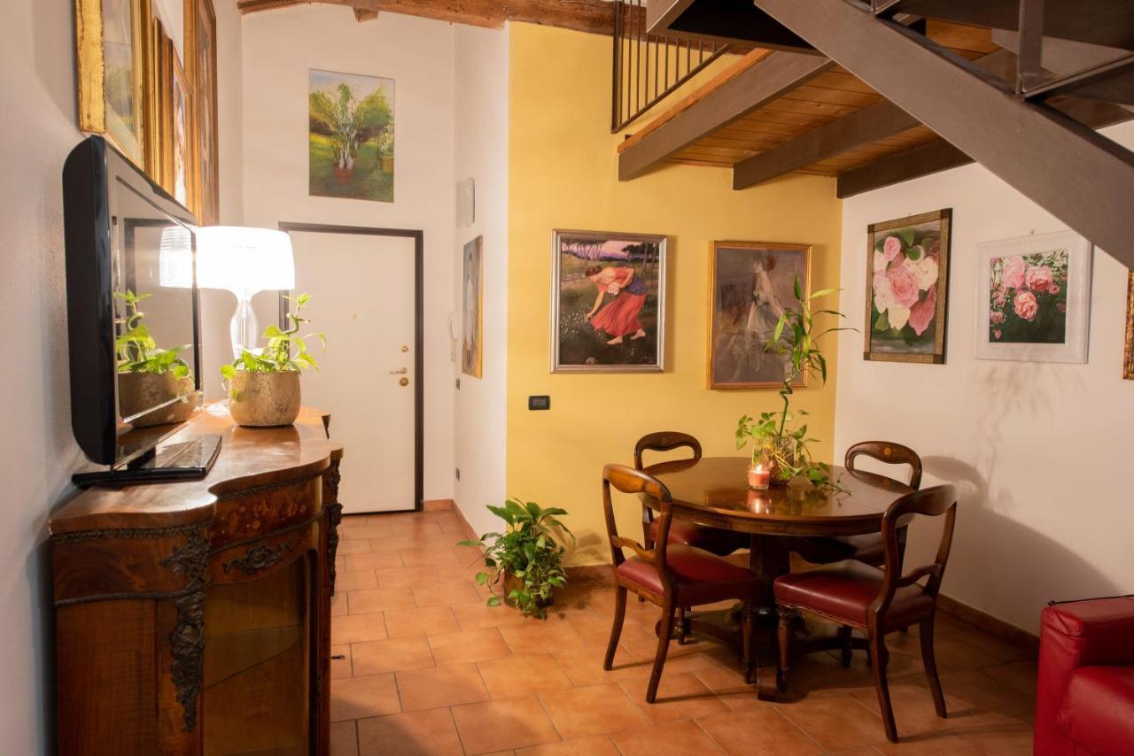 Corte Degli Estensi, Romantica Mansardina Ferrara Exterior photo